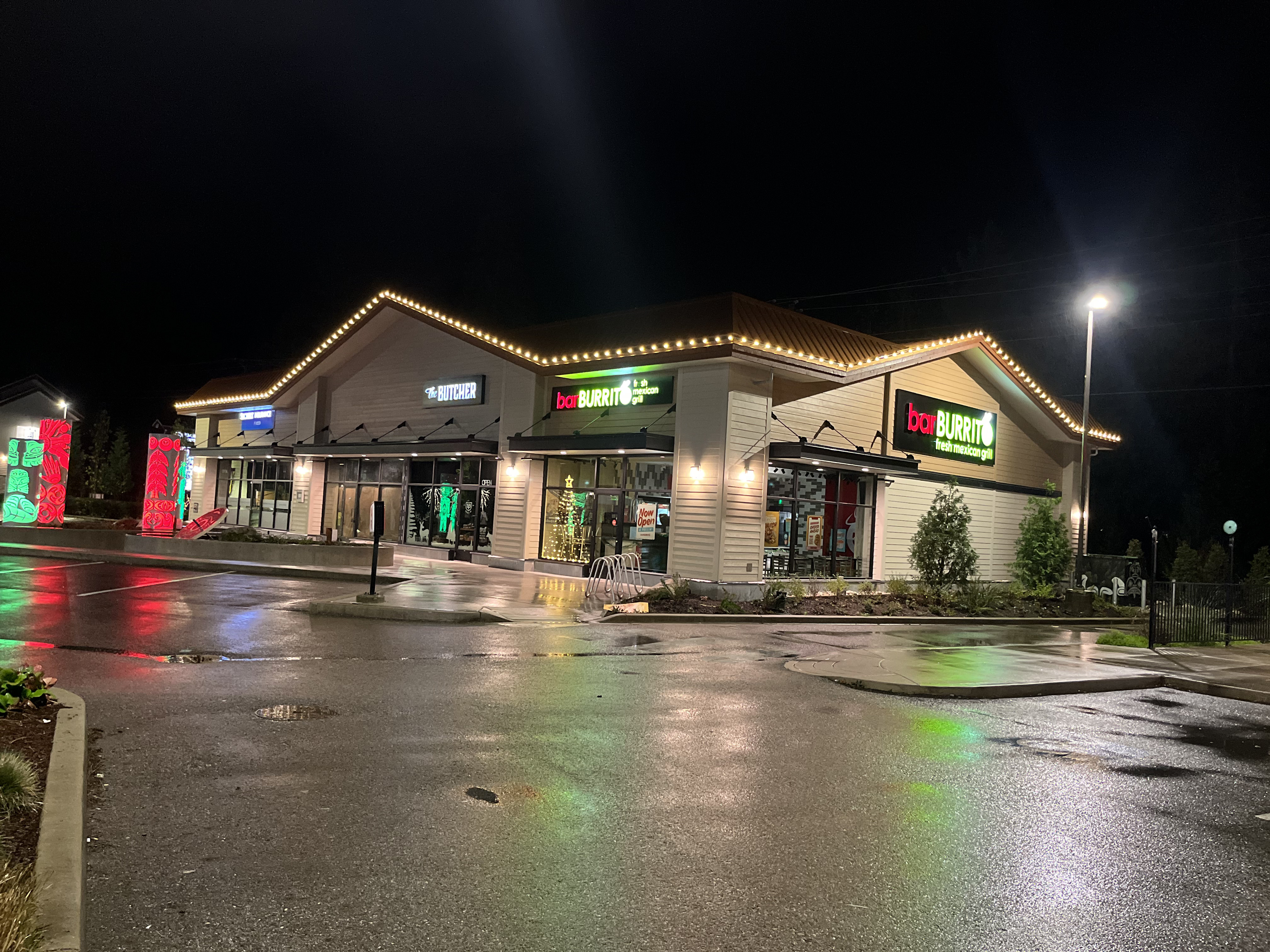 Pad 5 commercial Christmas lights Sunshine Coast BC